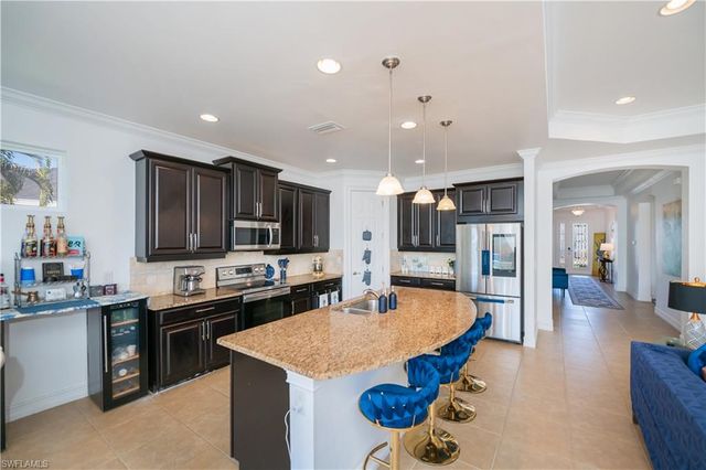 223 Destiny CIR, Cape Coral, FL 33990