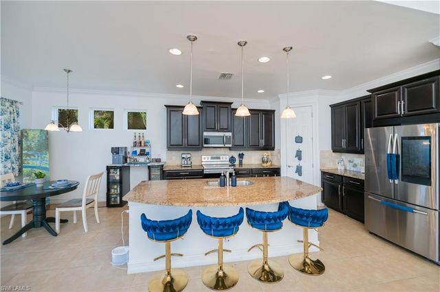 223 Destiny CIR, Cape Coral, FL 33990