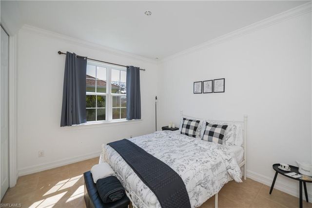 223 Destiny CIR, Cape Coral, FL 33990