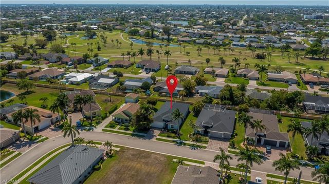 223 Destiny CIR, Cape Coral, FL 33990