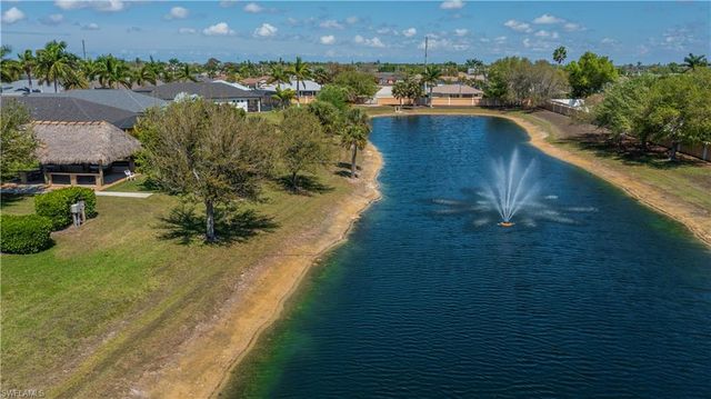 223 Destiny CIR, Cape Coral, FL 33990
