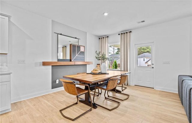 904 Hillwood Circle, Villa Rica, GA 30180