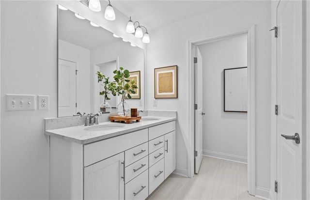 904 Hillwood Circle, Villa Rica, GA 30180