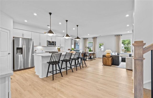 904 Hillwood Circle, Villa Rica, GA 30180