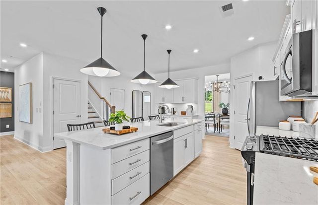 904 Hillwood Circle, Villa Rica, GA 30180