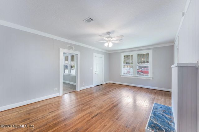 643 LINWOOD Avenue, Jacksonville, FL 32206