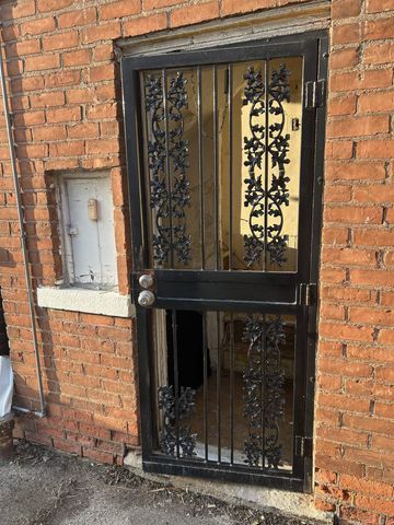 18866 Hull Street, Detroit, MI 48203