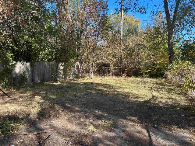 18866 Hull Street, Detroit, MI 48203