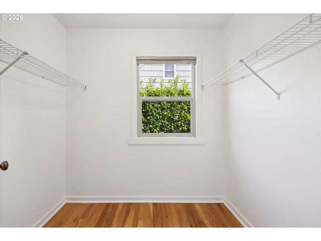 4040 Ne CESAR E CHAVEZ Blvd, Portland, OR 97212