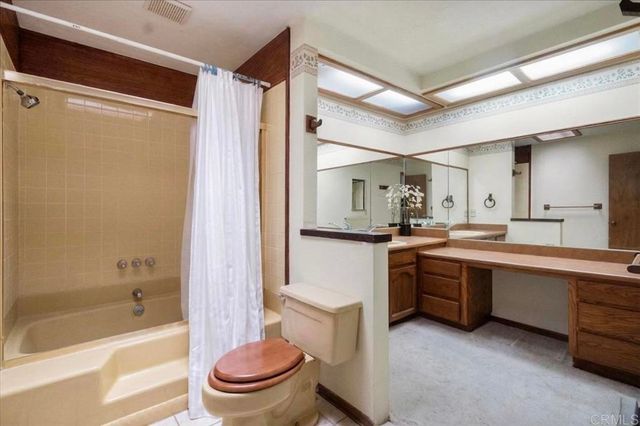 823 Rice Canyon Rd, Fallbrook, CA 92028