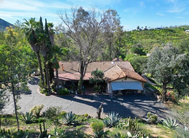 823 Rice Canyon Rd, Fallbrook, CA 92028