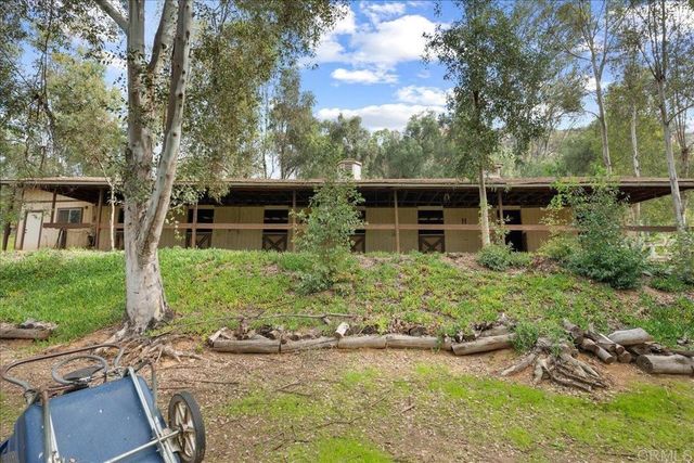 823 Rice Canyon Rd, Fallbrook, CA 92028