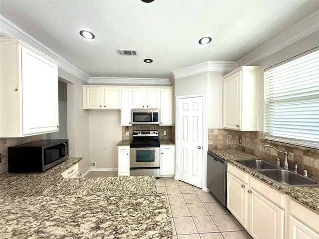 10060 Cedar Lake Drive, Providence Village, TX 76227