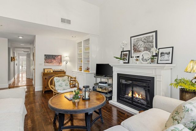 50 S School St Unit 2, Portsmouth, NH 03801