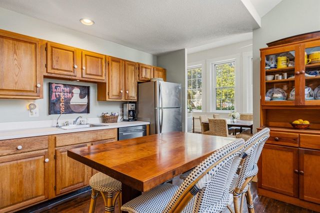 50 S School St Unit 2, Portsmouth, NH 03801