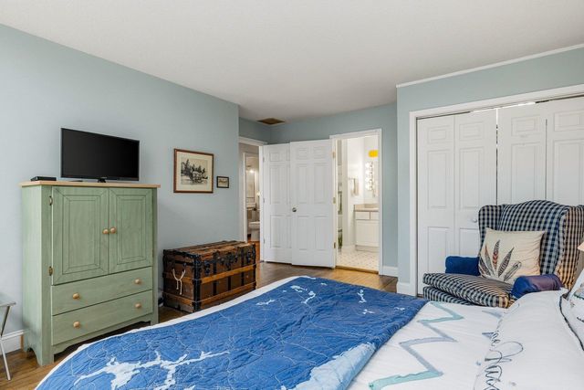 50 S School St Unit 2, Portsmouth, NH 03801