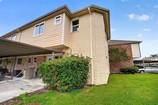 8310 Wild Rose Street 19C, Houston, TX 77083