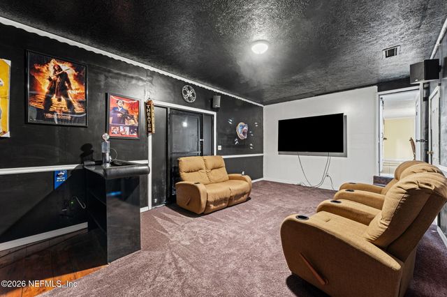 540176 LEM TURNER Road, Callahan, FL 32011