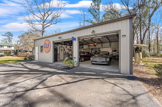 540176 LEM TURNER Road, Callahan, FL 32011