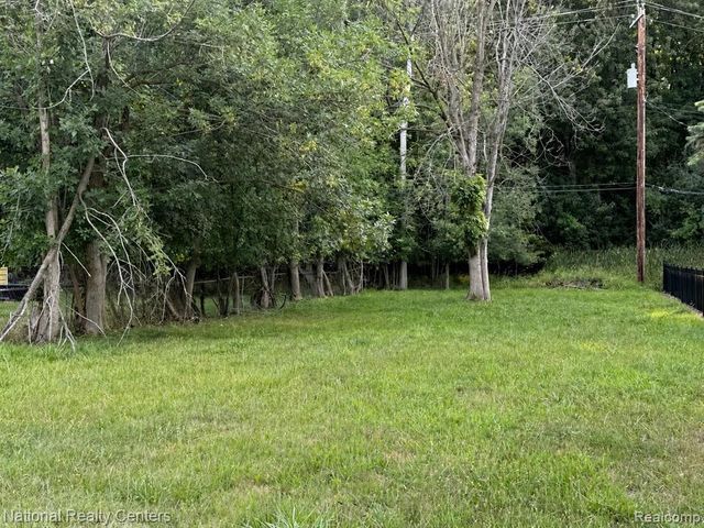 130 Buffington Street, Novi, MI 48377