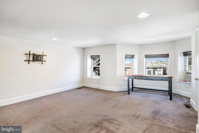 12 RHODE ISLAND AVE NW, Washington, DC 20001