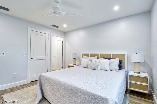 2100 Gulf Shore BLVD N 107, Naples, FL 34102