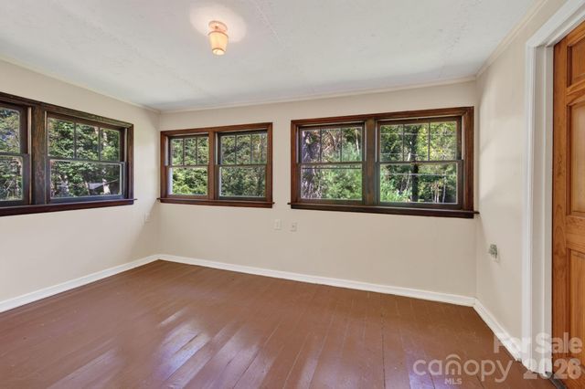 178 Shope Creek Road, Asheville, NC 28805