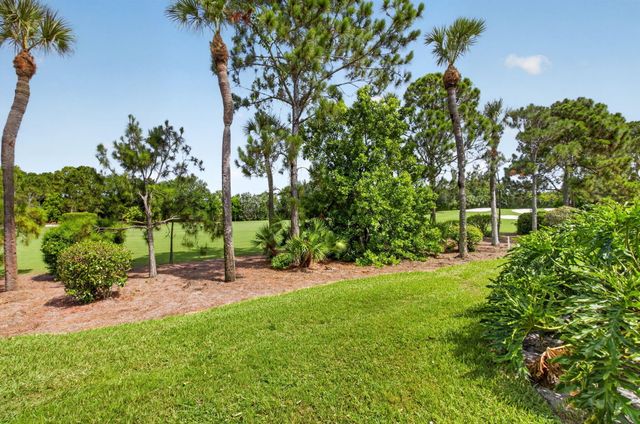 7473 Glendevon Lane 402, Delray Beach, FL 33446