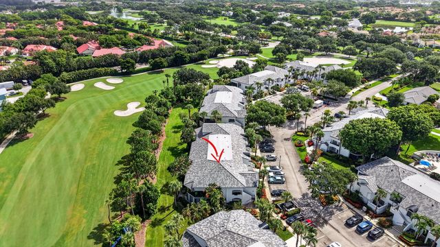 7473 Glendevon Lane 402, Delray Beach, FL 33446