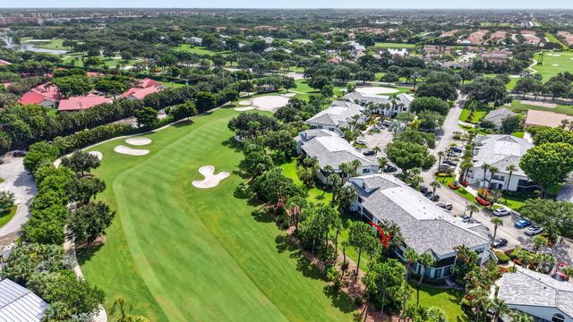 7473 Glendevon Lane 402, Delray Beach, FL 33446
