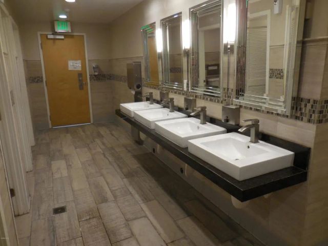 11240 Village 11, Camarillo, CA 93012