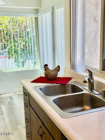 11240 Village 11, Camarillo, CA 93012