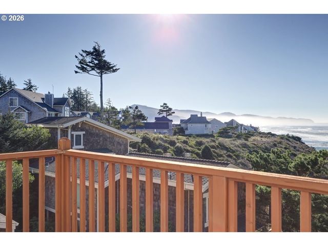 505 CAPES Dr 2, Oceanside, OR 97134