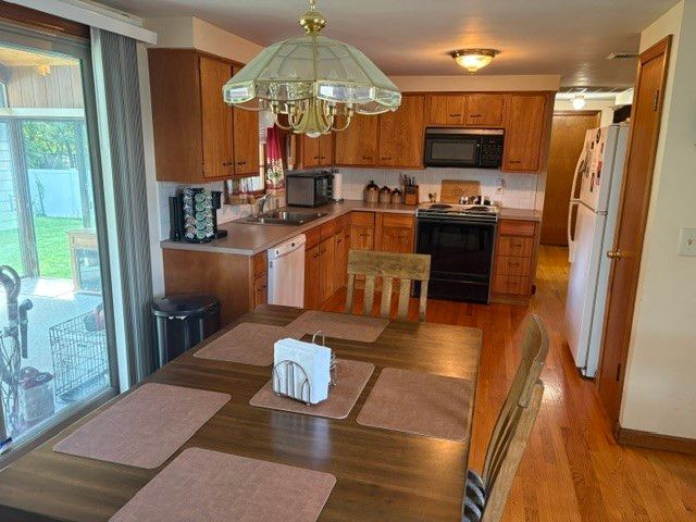 18 Barnold Street, West Warwick, RI 02893