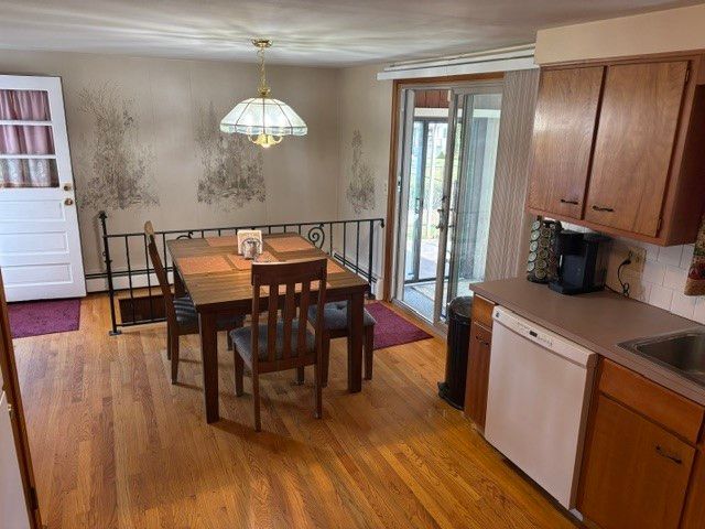 18 Barnold Street, West Warwick, RI 02893