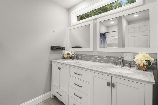 329 Pleasant Street, Ashland, MA 01721