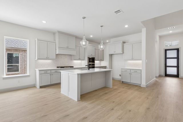 15734 Split Bark Lane, Frisco, TX 75033