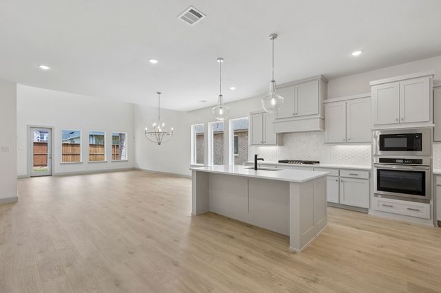 15734 Split Bark Lane, Frisco, TX 75033