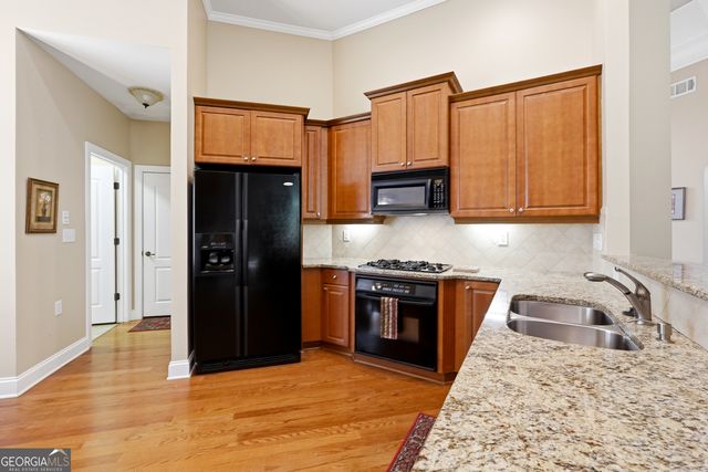 300 Lauren Lane, Woodstock, GA 30188