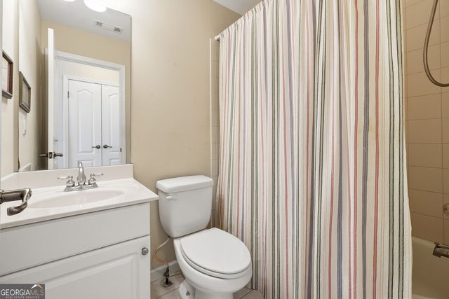 300 Lauren Lane, Woodstock, GA 30188