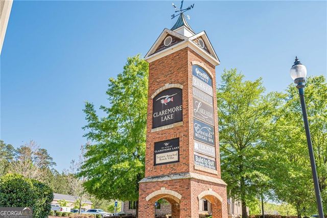 300 Lauren Lane, Woodstock, GA 30188