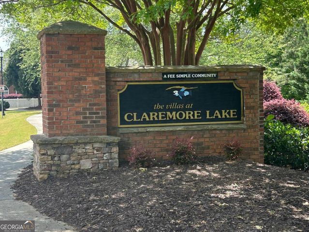 300 Lauren Lane, Woodstock, GA 30188