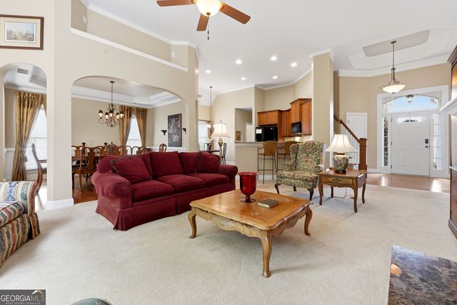300 Lauren Lane, Woodstock, GA 30188
