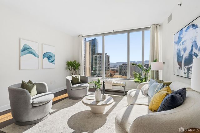 201 Folsom Street 26H, San Francisco, CA 94105