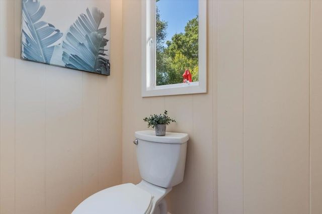 1225 San Mateo Drive, Menlo Park, CA 94025