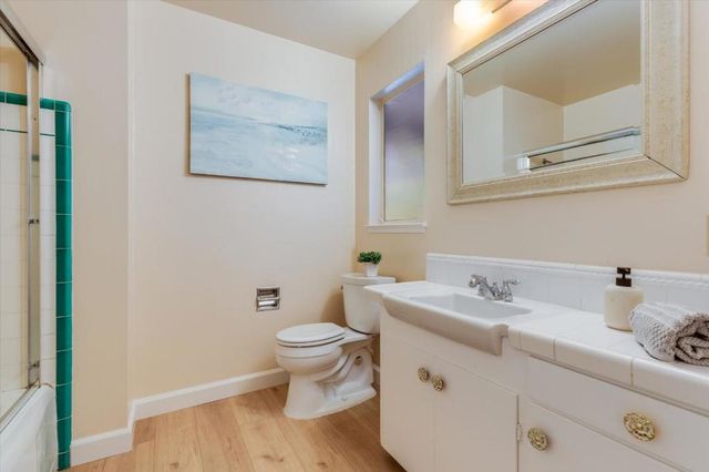 1225 San Mateo Drive, Menlo Park, CA 94025