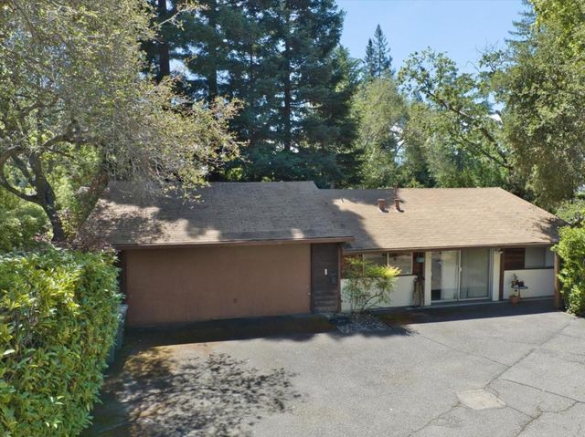 1225 San Mateo Drive, Menlo Park, CA 94025