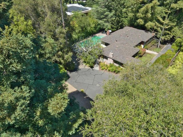 1225 San Mateo Drive, Menlo Park, CA 94025