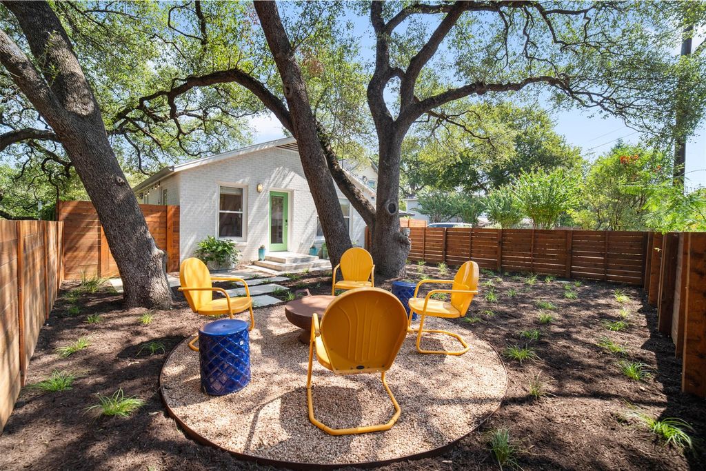 1608 Morgan LN, Austin, TX 78704