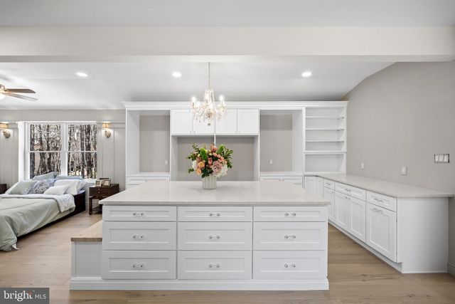 136 W CENTENNIAL DR, Medford, NJ 08055